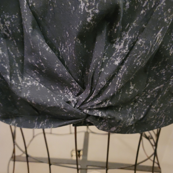 Adidas black and white tank top size medium 12-14 - Picture 3 of 5